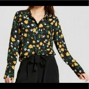 NWOT | Who What Wear | Floral Buttondown Blouse | Medium